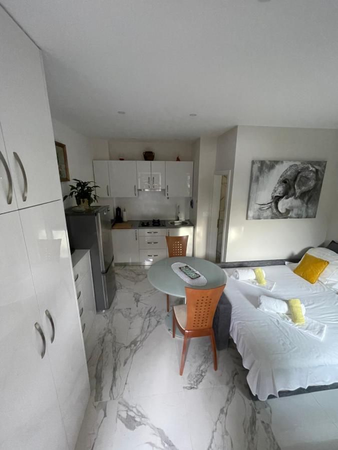 Apartment Nikola Матульи Экстерьер фото